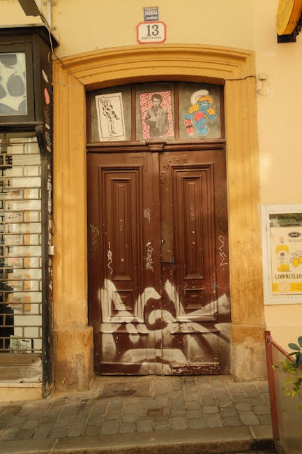 Urban gaming community hubs